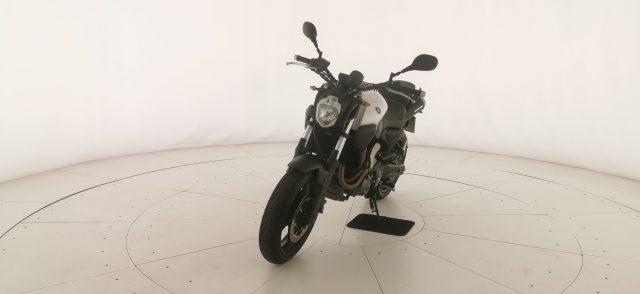 YAMAHA MT-03 MT-03