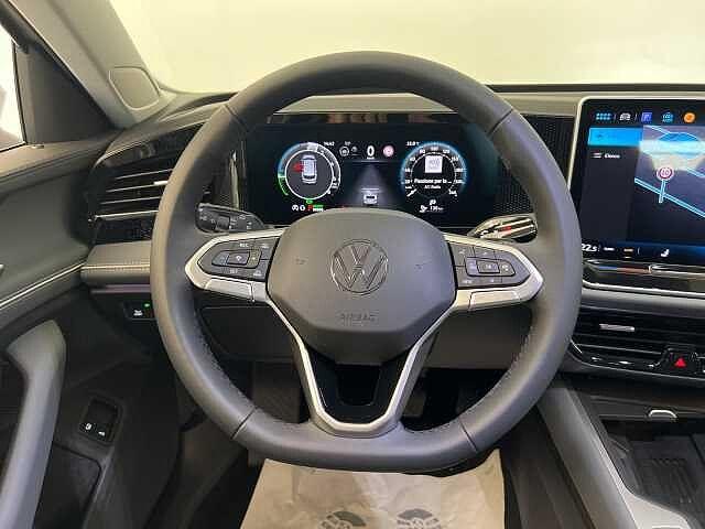 Volkswagen Passat 1.5 TSI eHybrid 204 CV DSG Business