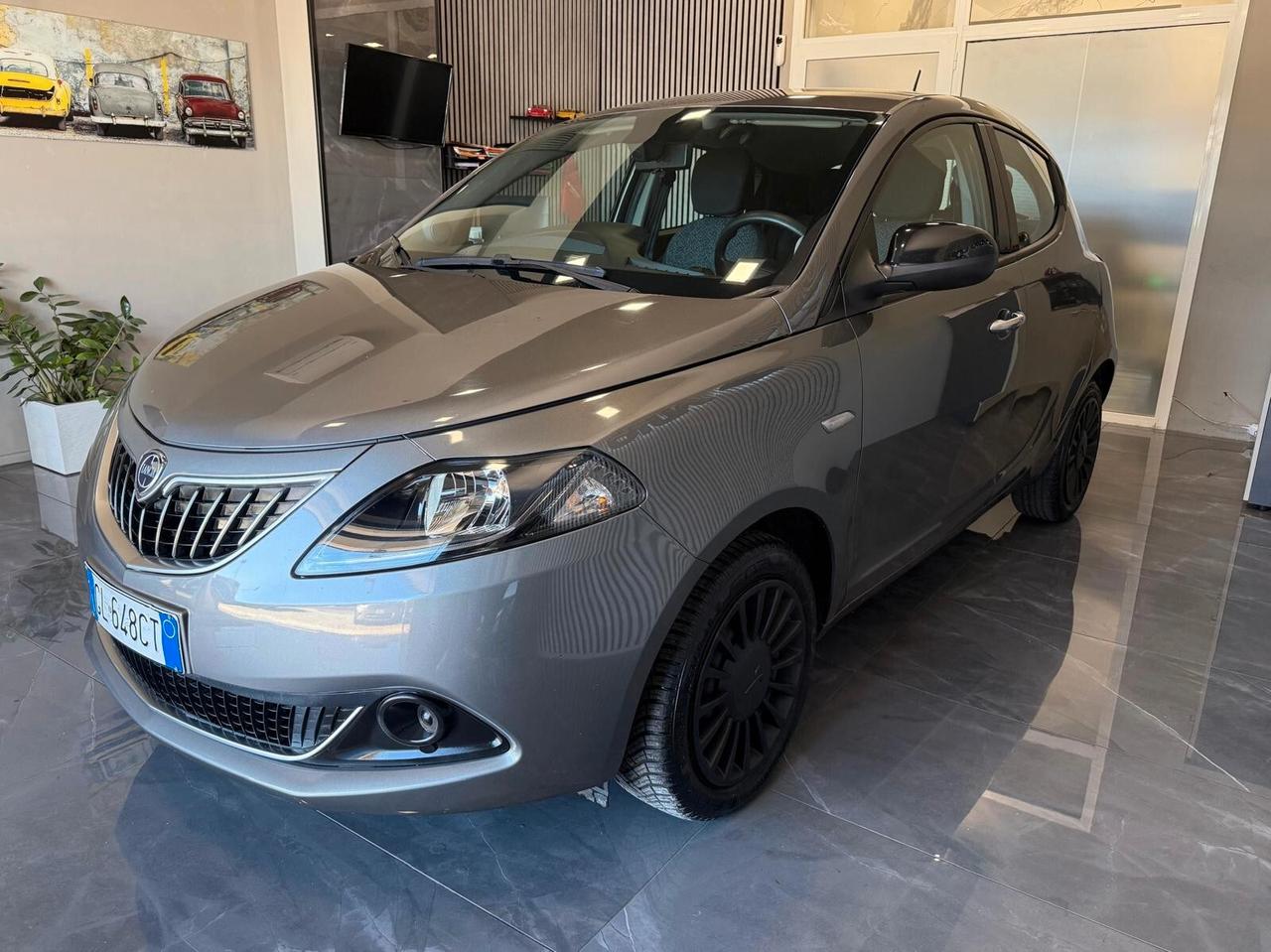Lancia Ypsilon 1.0 FireFly 5 porte S&S Hybrid