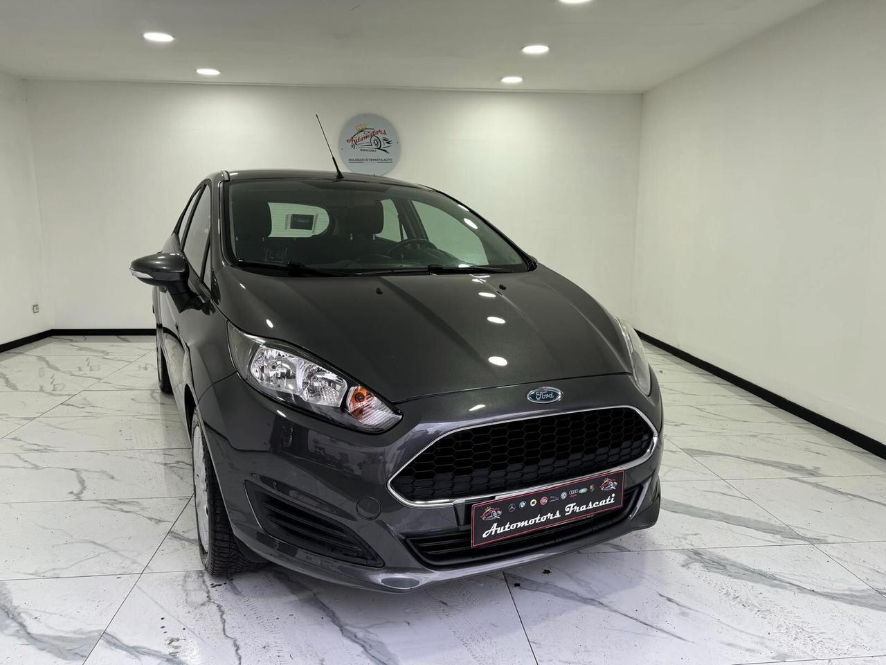 Ford Fiesta 1.5 TDCi 5 porte Titanium-NEOPATENTATI-GARANTITA