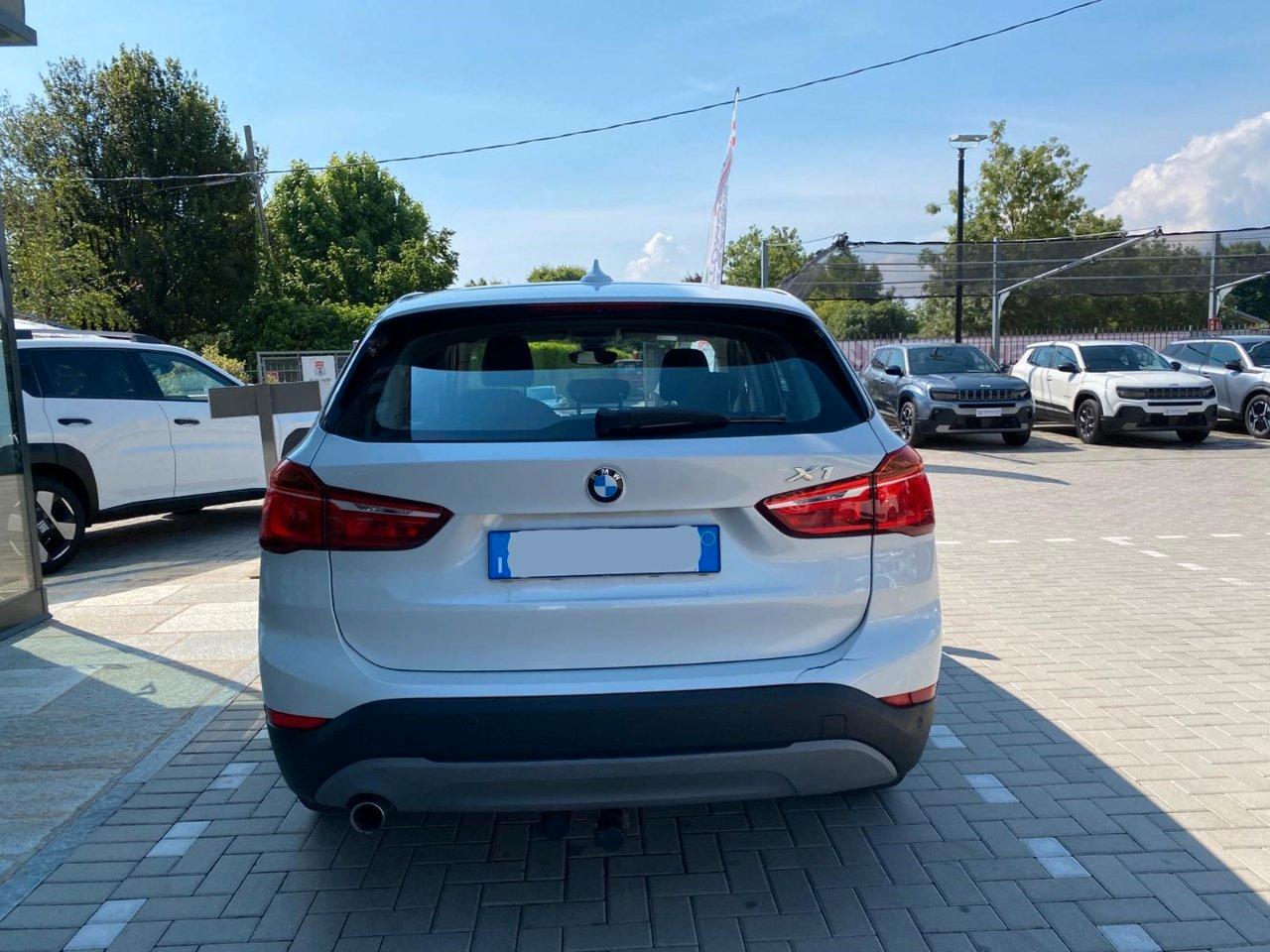 BMW X1 sdrive18d Business