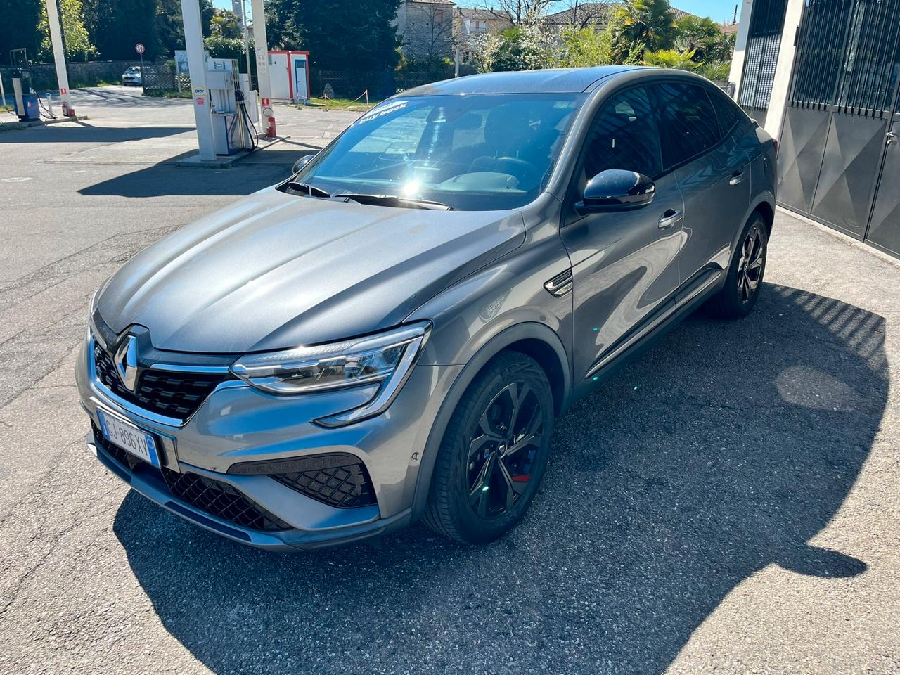 Renault Arkana Hybrid E-Tech 145 CV R.S. Line