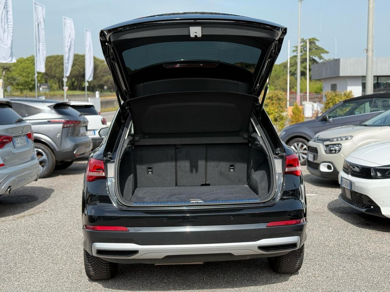 Audi Q3 35 TDI S tronic Business Advanced