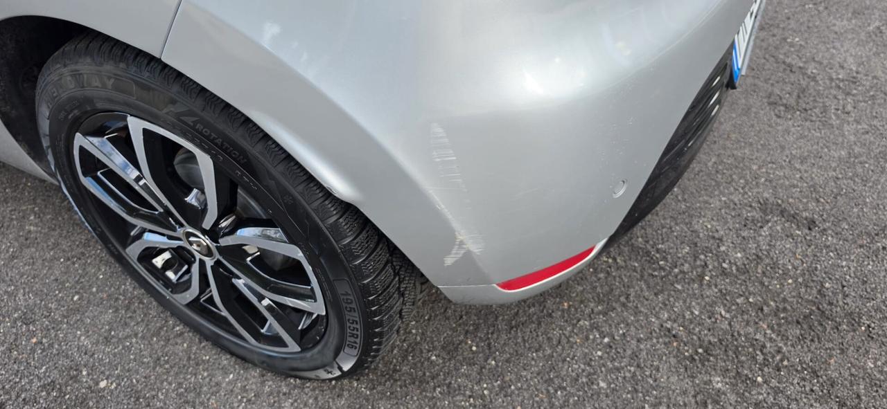 Renault Clio TCe 12V 90CV Start&Stop 5 porte Energy Duel2