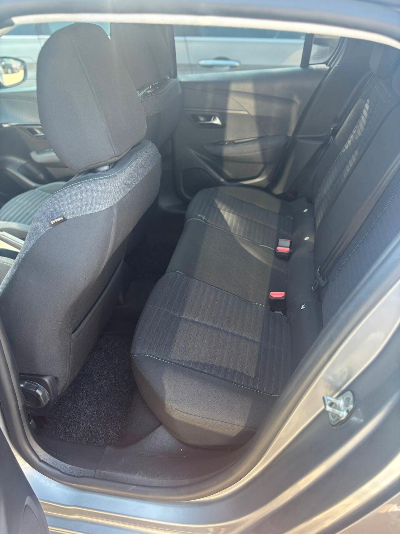 Peugeot 208 PureTech 75 Stop&Start 5 porte Allure