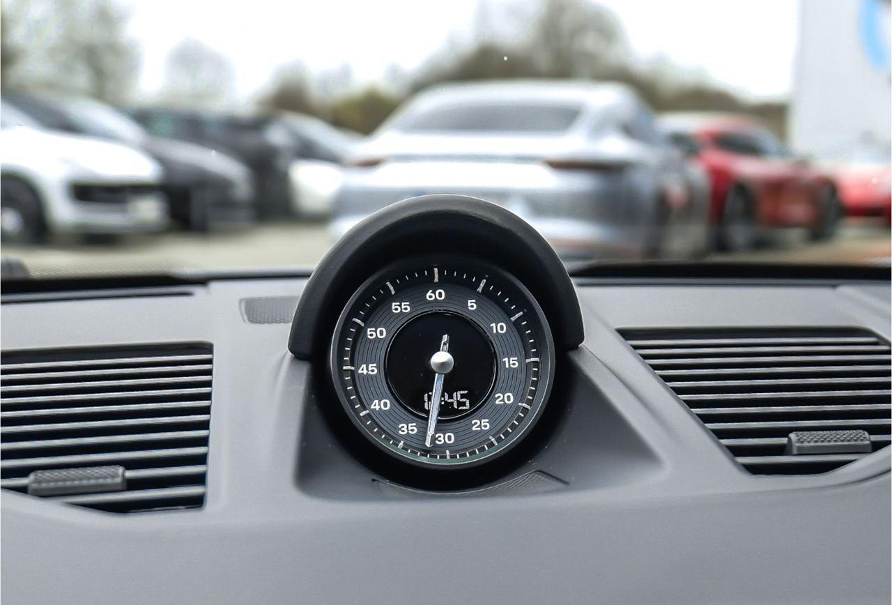 PORSCHE 992 Carrera 2.0 *GTS Cabrio-360°-Full*