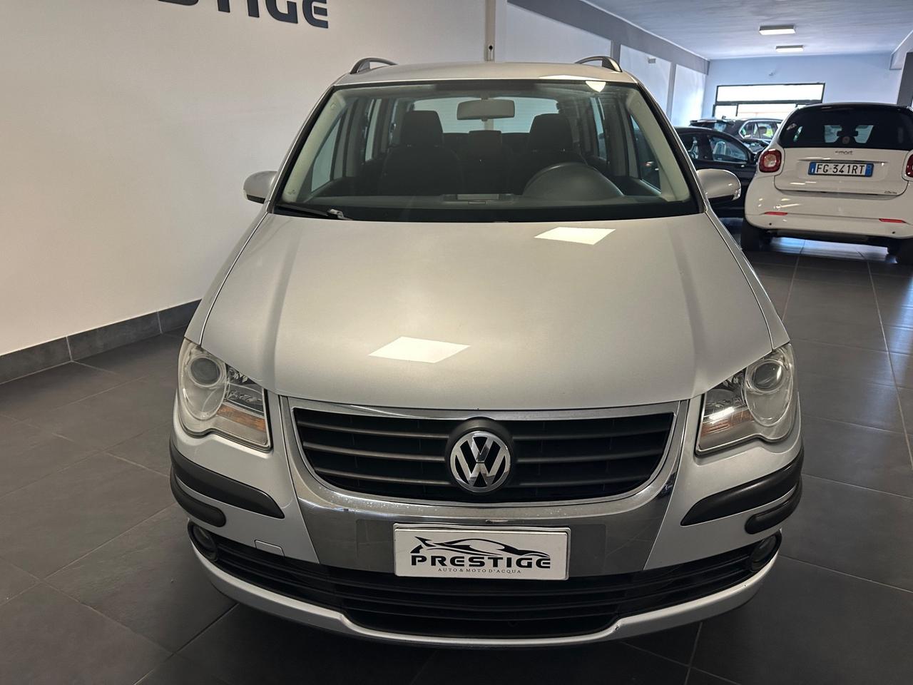 VOLKSWAGEN TOURAN 1.9 TDI 105CV 7 POSTI MANUALE
