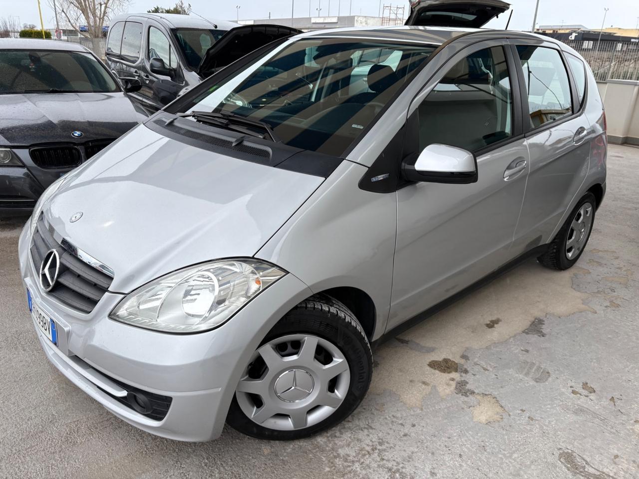 Mercedes-benz A 160 CDI BlueEFFICIENCY Avantgarde
