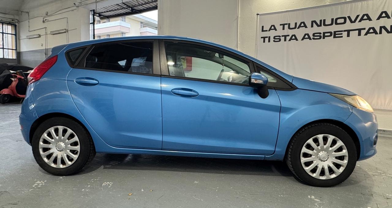 Ford Fiesta 1.4 5 porte Bz.- GPL Titanium