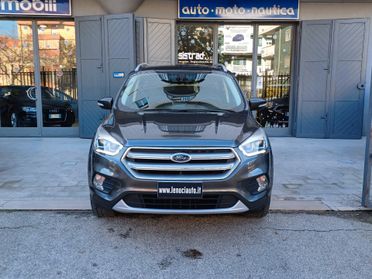 Ford Kuga 1.5 TDCI 120 CV S&S 2WD Titanium