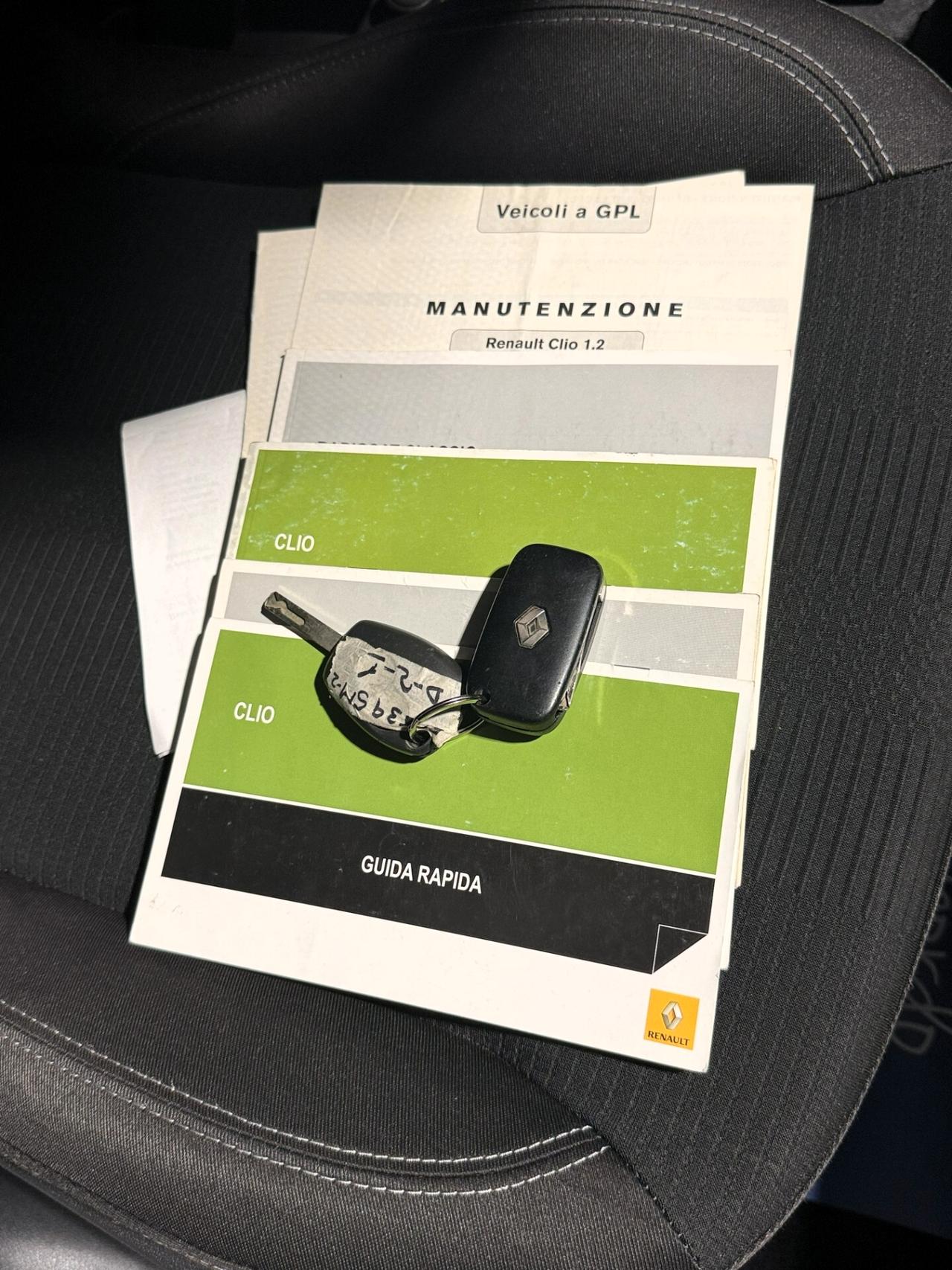 Renault Clio 1.2 16V GPL 20TH 5 PORTE UNICO PROPRIETARIO