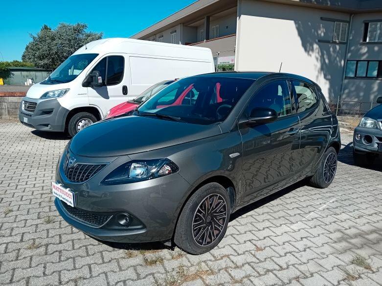 LANCIA YPSILON 1.0 HYBRID 70 CV S&S GOLD
