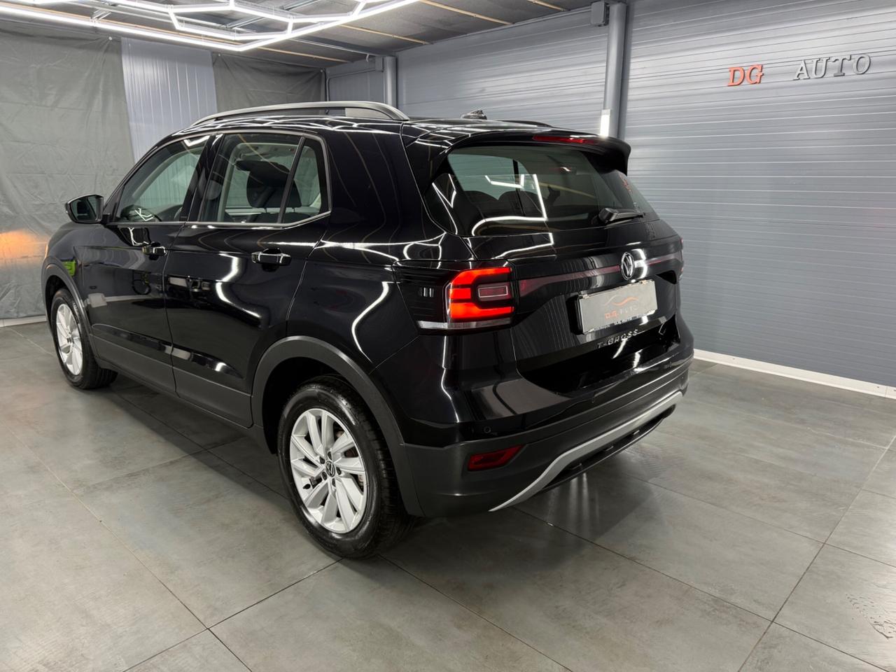 Volkswagen T-Cross 1.0 TSI 110 CV DSG Sport