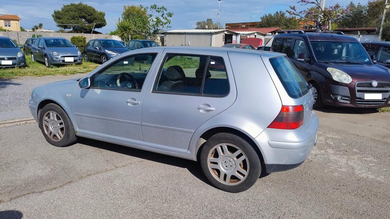 Volkswagen Golf 1.9 TDI 101 CV 5 Porte Comfortline