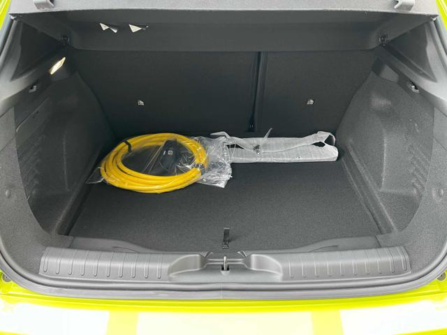 ABARTH 600e 54KWH Turismo 240CV - NUOVA