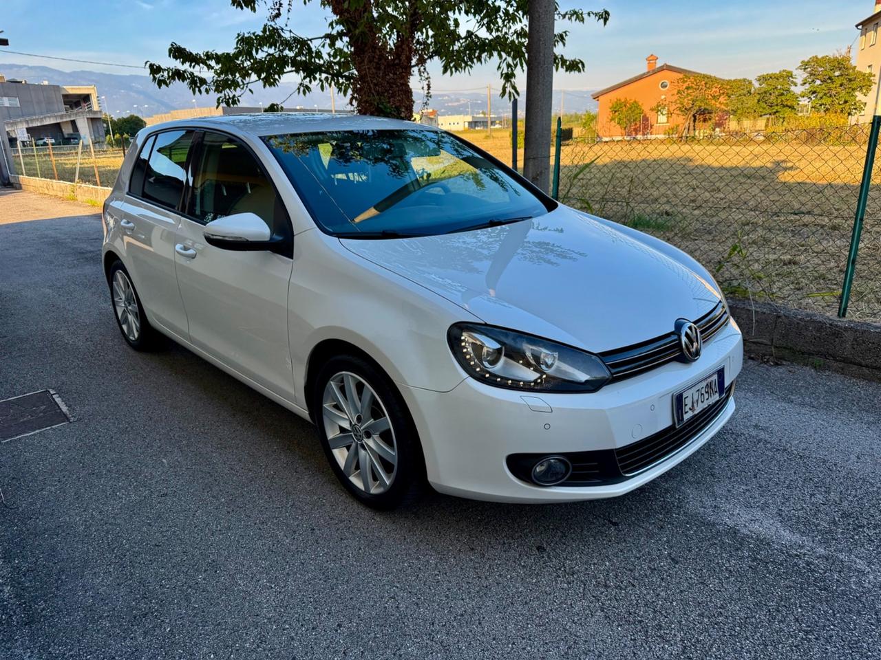 Volkswagen Golf 1.6 TDI DPF 5p. Highline