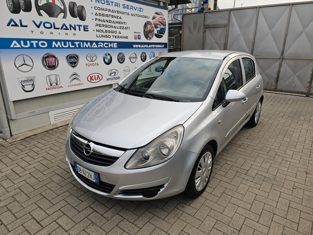 Opel Corsa 1.2 5 porte