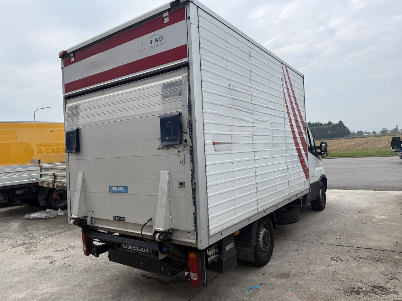 Iveco Daily 35S18/175CV/3.0/SPONDA/2022