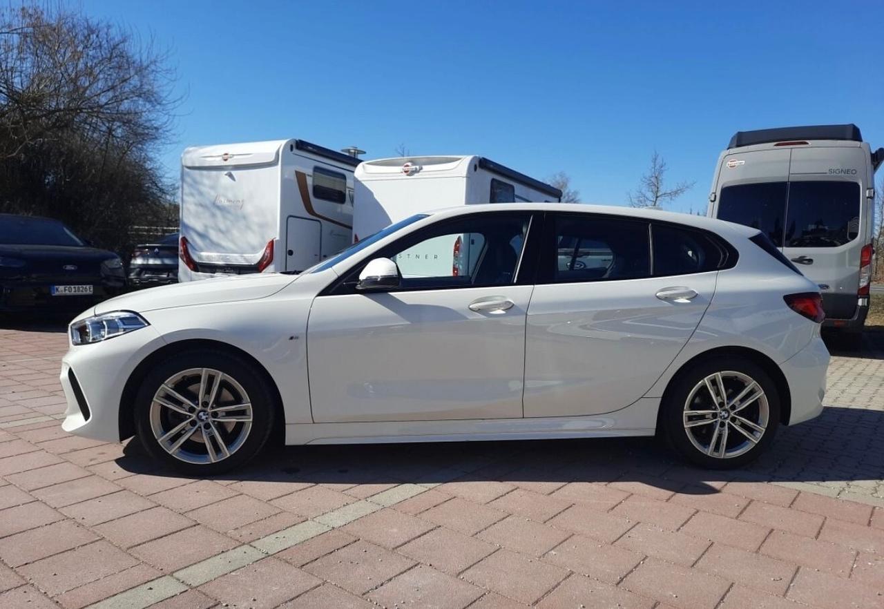 Bmw 118i 5p. Msport C automatico Navi