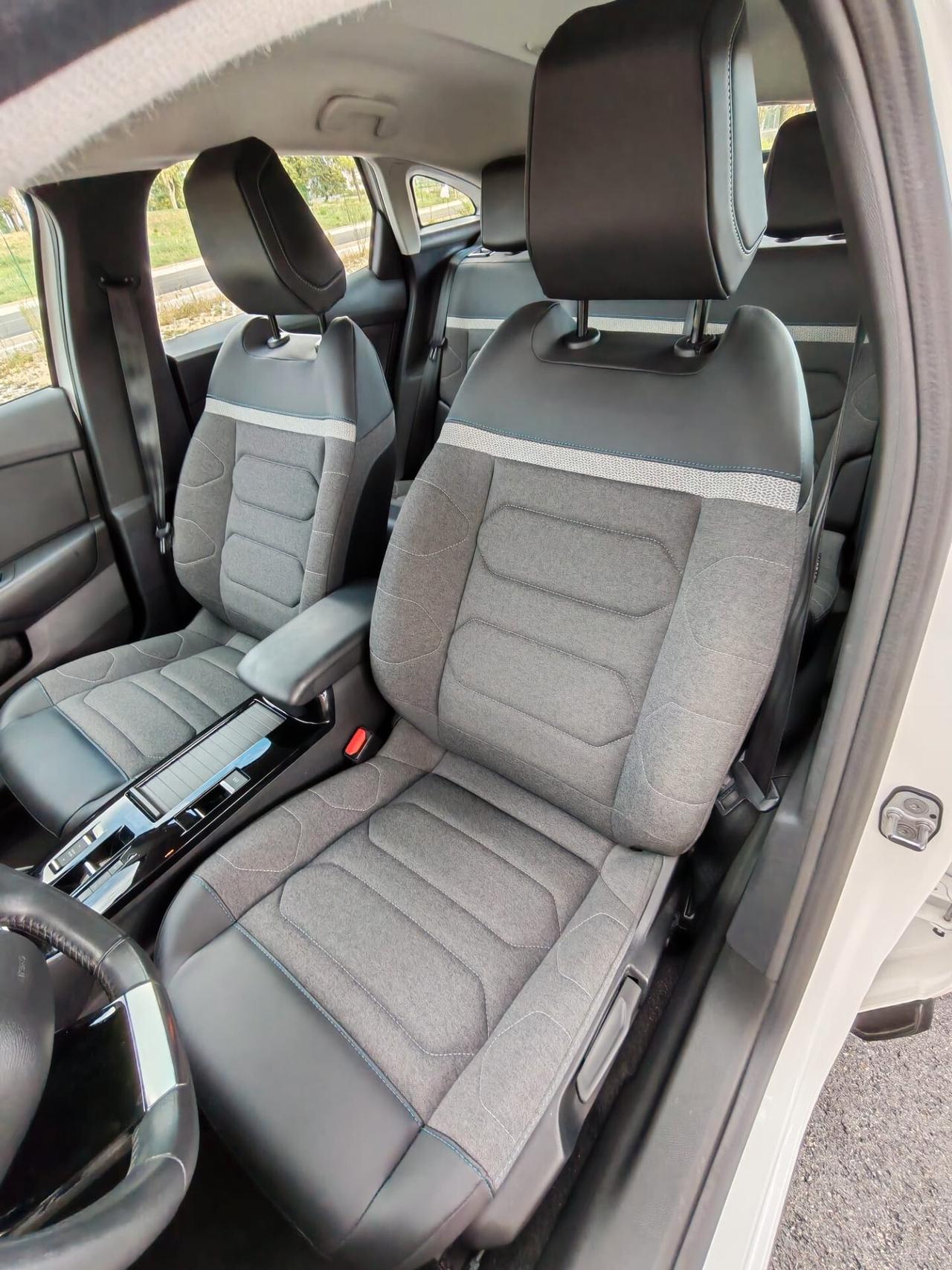 Citroen C4 X BlueHDI 130 S&S EAT8 Shine