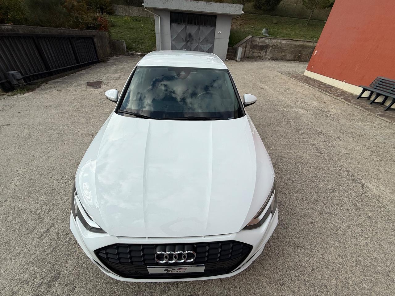 Audi A3 SPB 30 g-tron S tronic line edition
