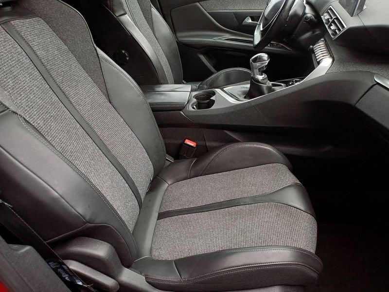 Peugeot 3008 1.5 bluehdi Allure 130cv 1°PROP-GARANZIA