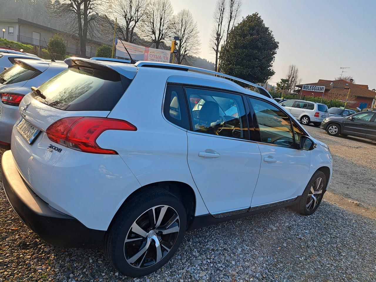 Peugeot 2008 1.6 e-HDi 92 CV Stop&Start Allure