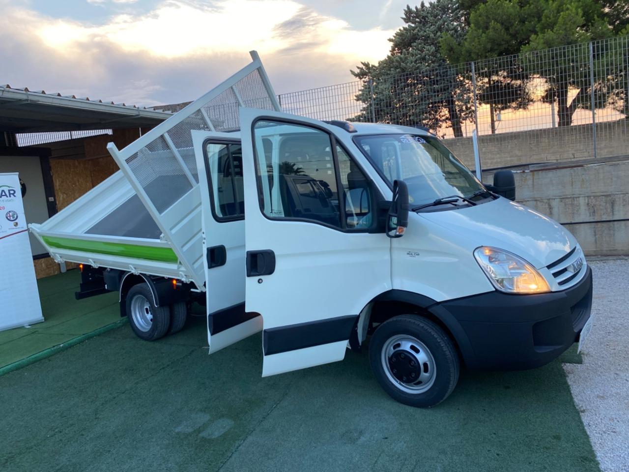 Iveco Daily 35C12 Posti 7 Ribaltabile Trilaterale