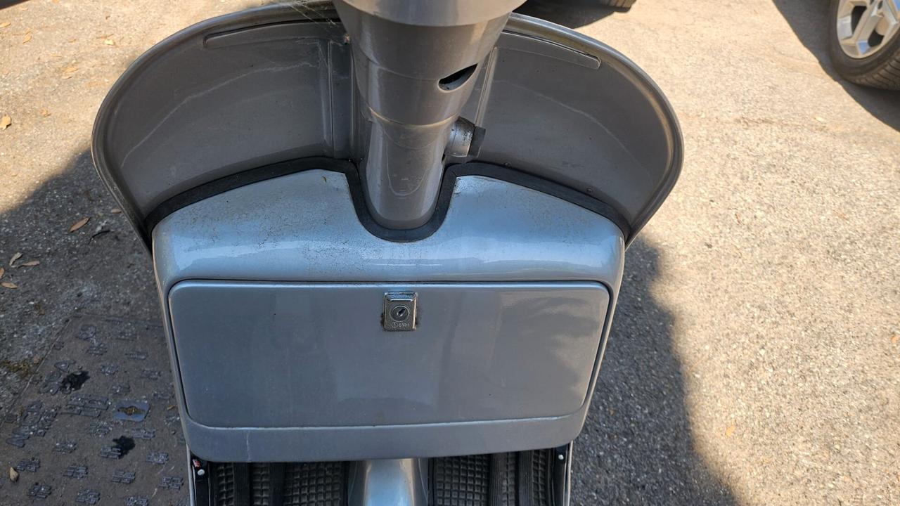 Piaggio Vespa 125 PX Primo modello