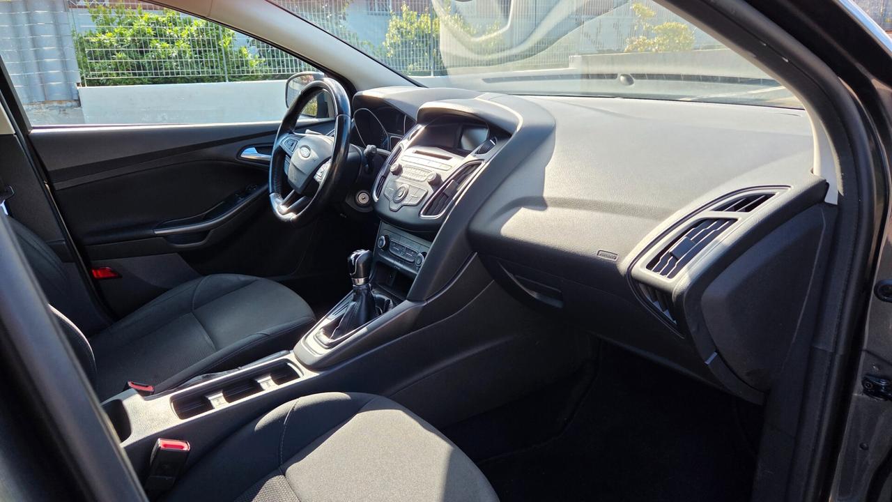 Ford Focus 1.6 120 CV GPL SW Titanium uni pro