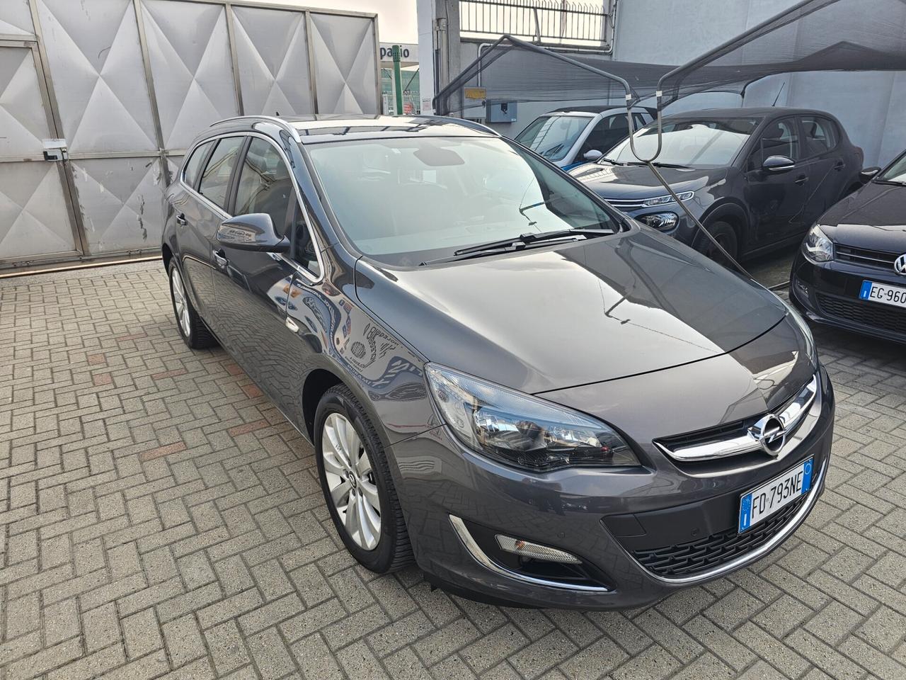 Opel Astra 1.6 CDTI EcoFLEX S&S Sports Tourer Cosmo