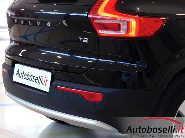 VOLVO XC40 T2 AUTOMATICO GEARTRONIC ESSENTIAL