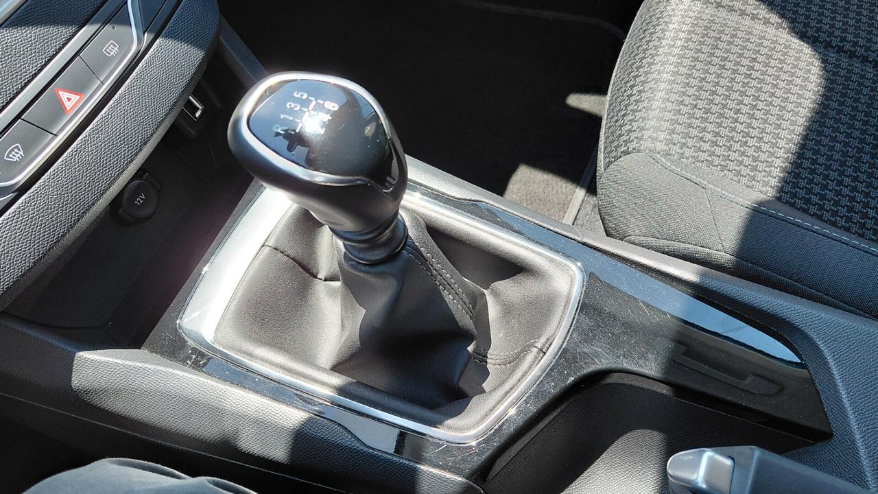 Peugeot 308 BlueHDi 100 S&S SW Business Navi