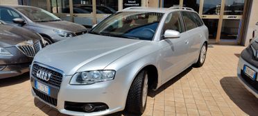 Audi A4 2.0 TDI F.AP. Avant quattro Top plus
