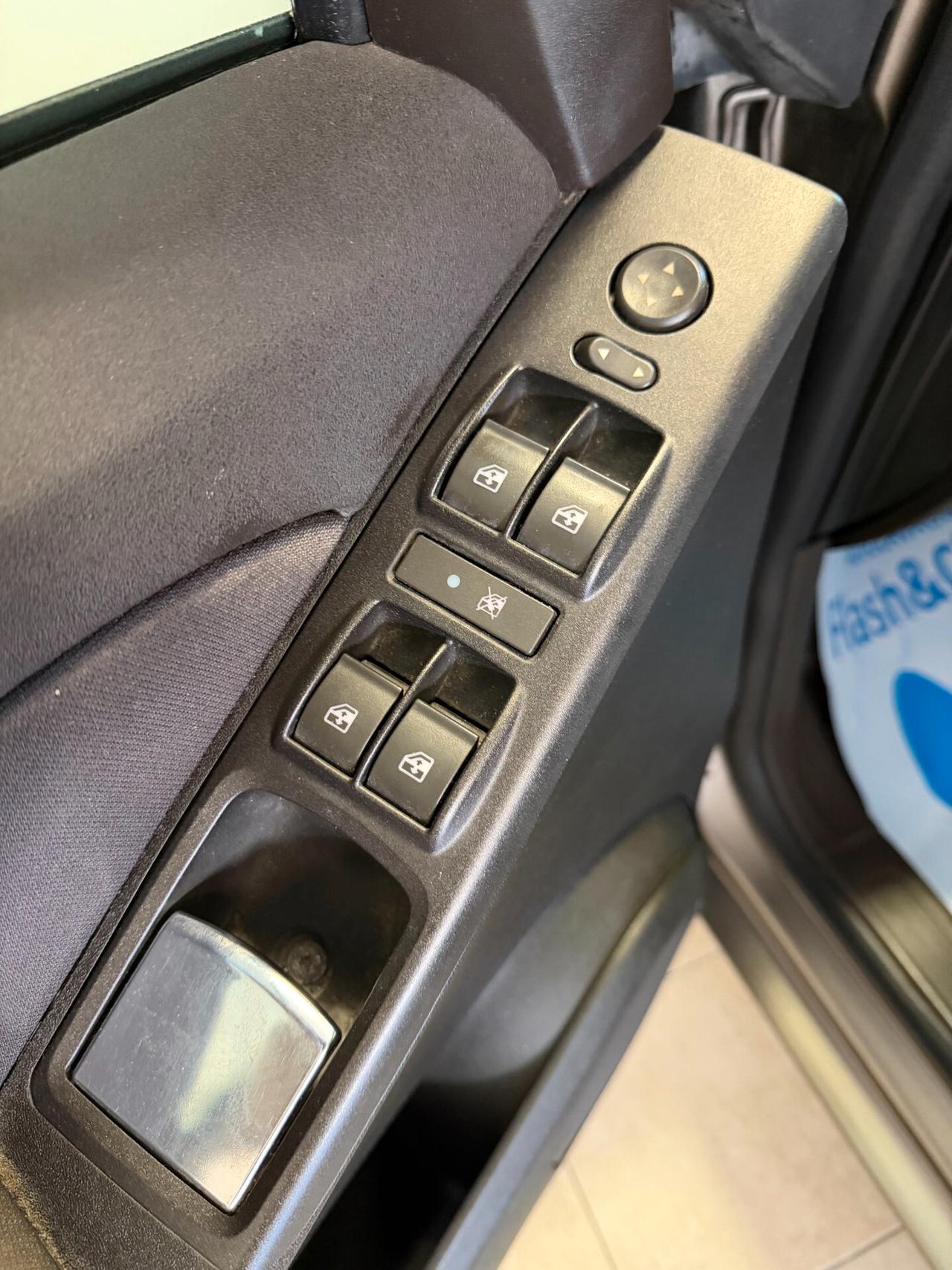 Lancia MUSA 1.4 8V GPL Ecochic Platino Full DISTRIBUZ TAGLIANDATA NEOPATENTATI