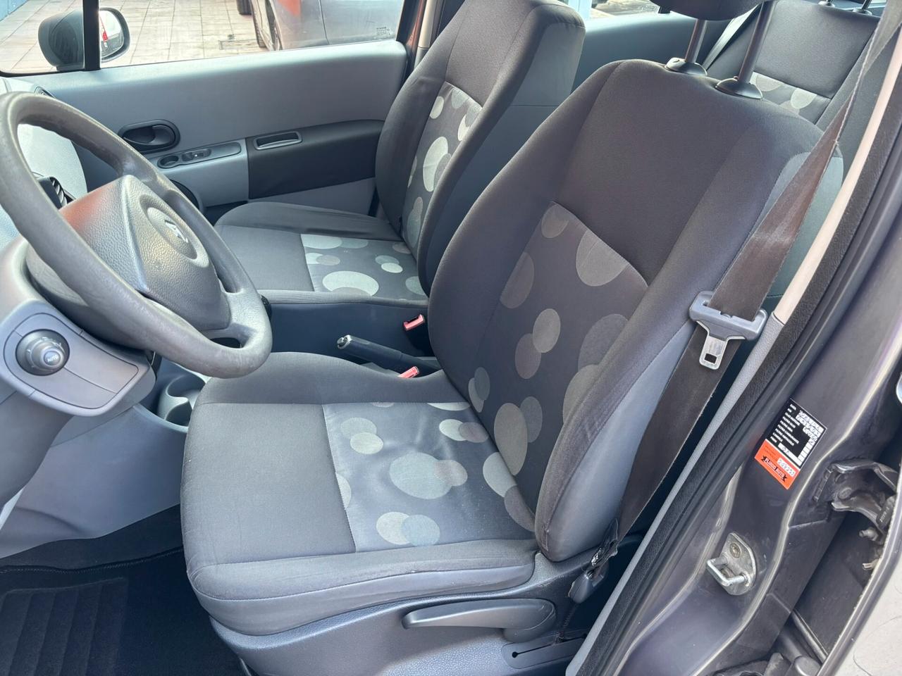 Renault Modus 1.2 16V Saint Tropez