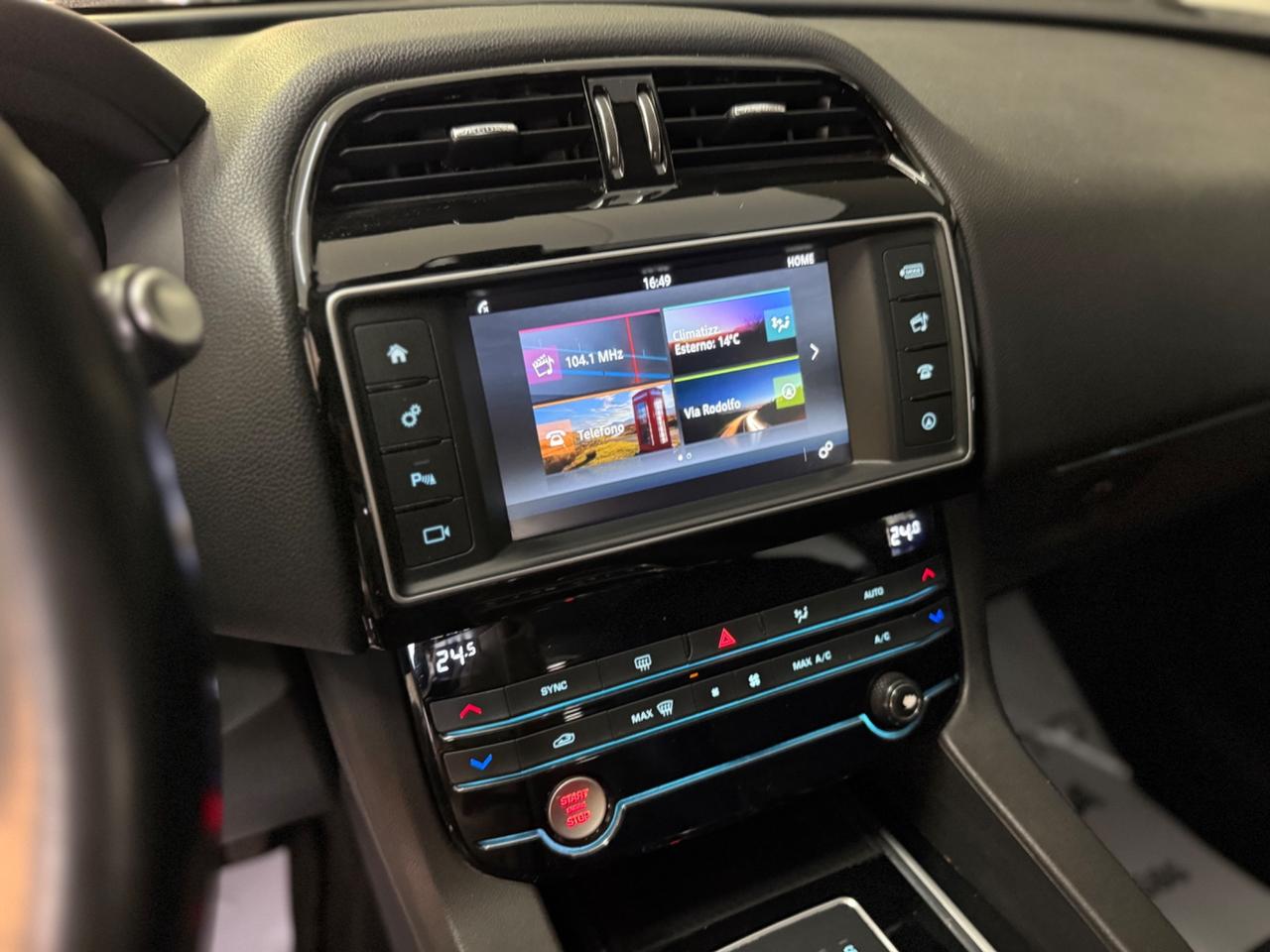 Jaguar F-Pace 2.0 D 180 CV AWD aut. Portfolio