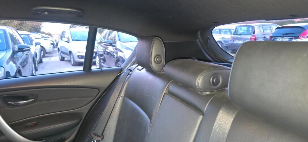 Bmw 120 D 5p. MANUALE PACCHETTO M