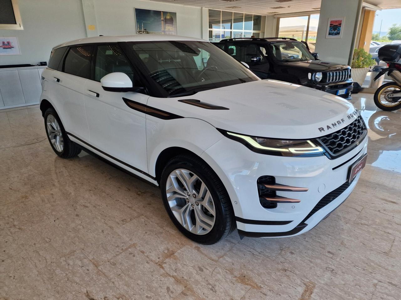 Range Rover Evoque 2.0D R-Dynamic SE