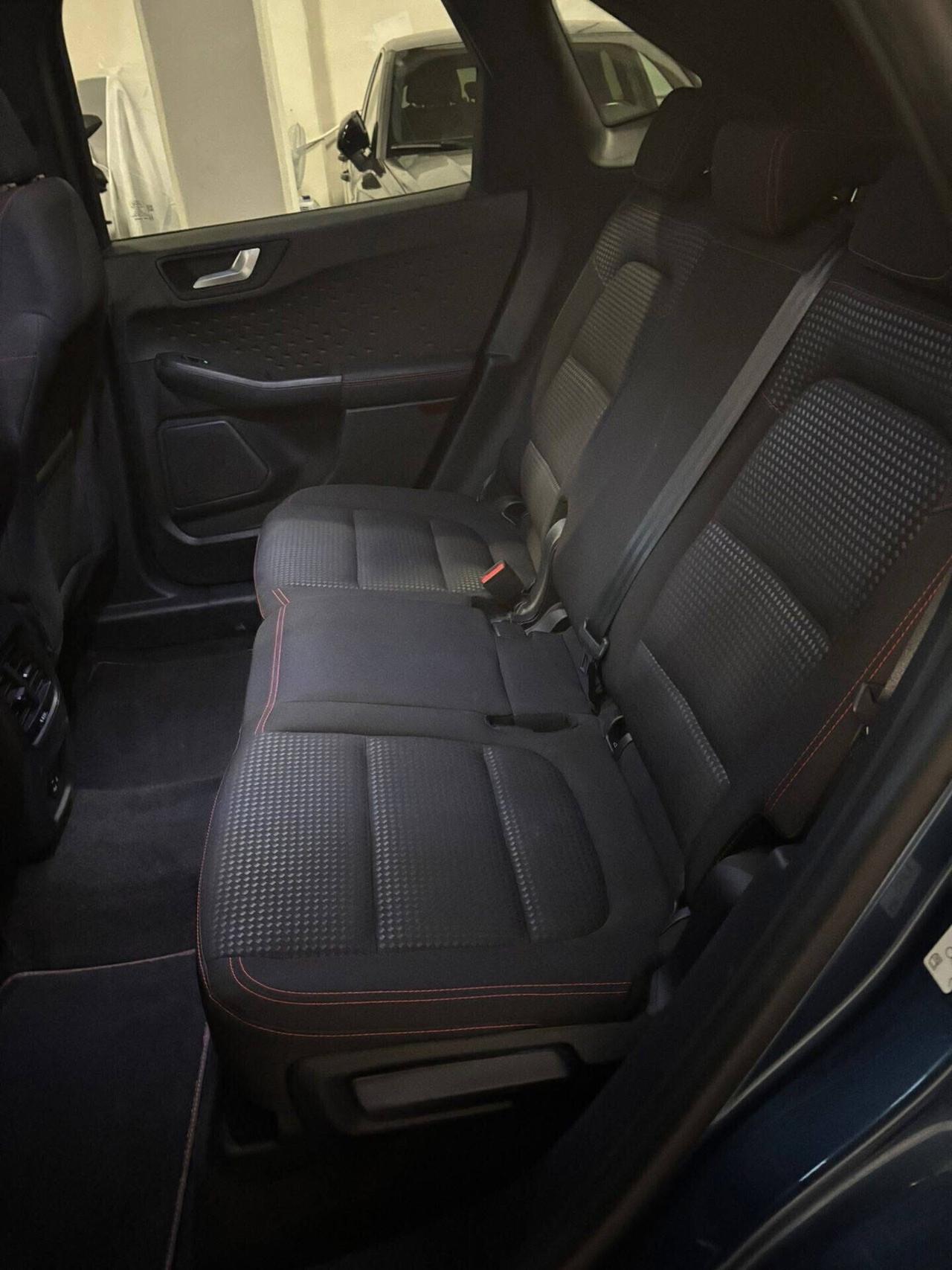 Ford Kuga 1.5 EcoBlue 120 CV aut. 2WD ST-Line X '''\\