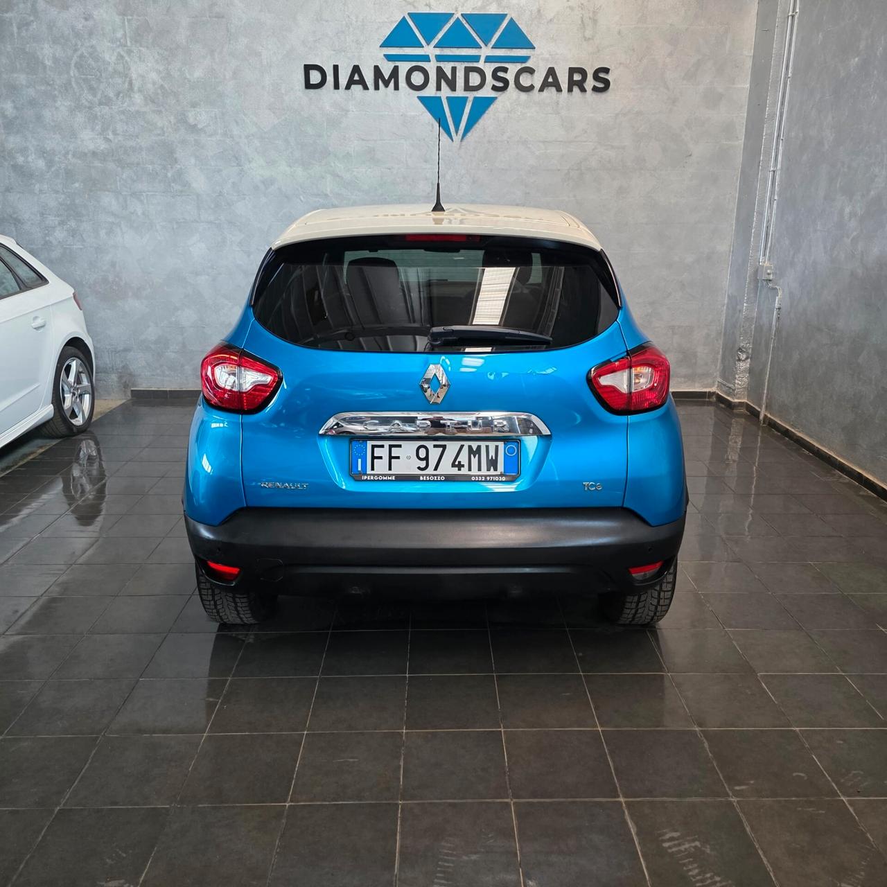 Renault CAPTUR 1.2 BENZINA AUTOMATICA FULL
