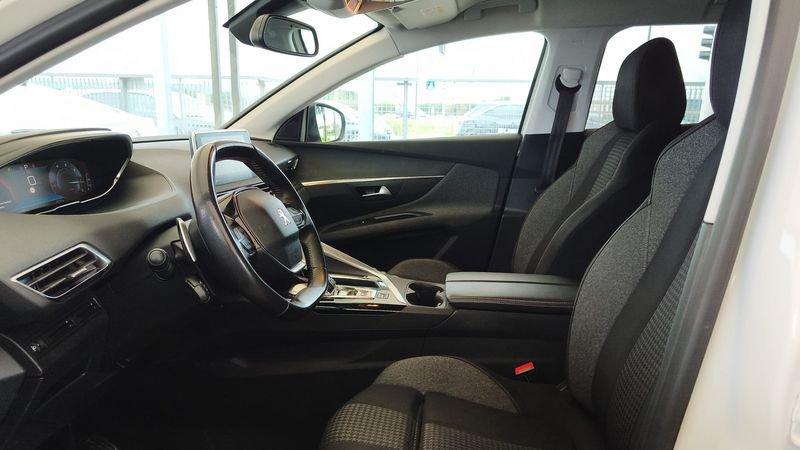 Peugeot 3008 BlueHDI 130 EAT8 S&S Business