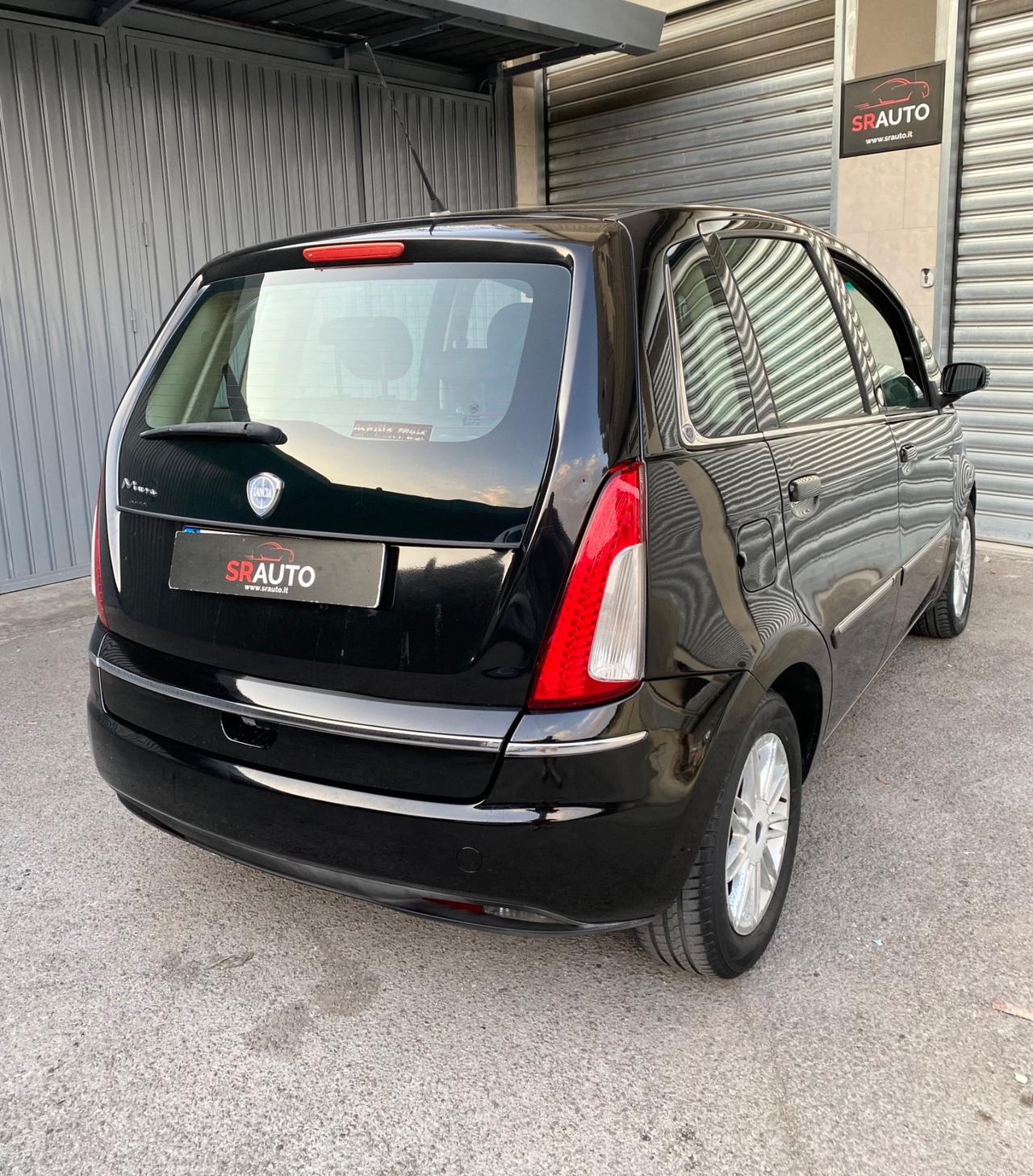 Lancia Musa 1.4 8V GPL 78cv Platino Ecochic