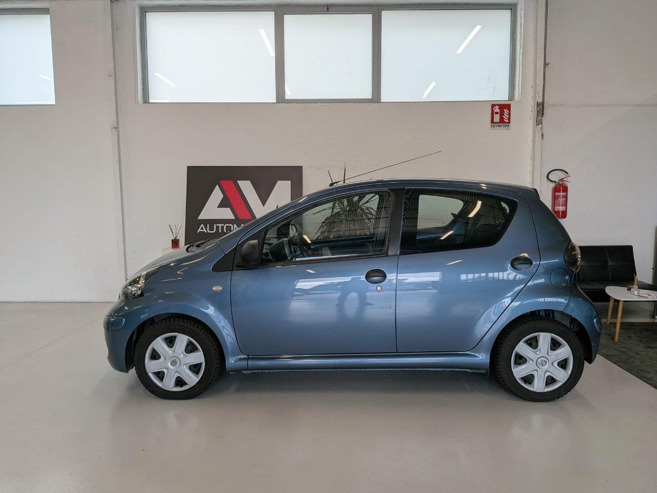 Toyota Aygo 5 Porte Aygo 5p 1.0 Sol FL