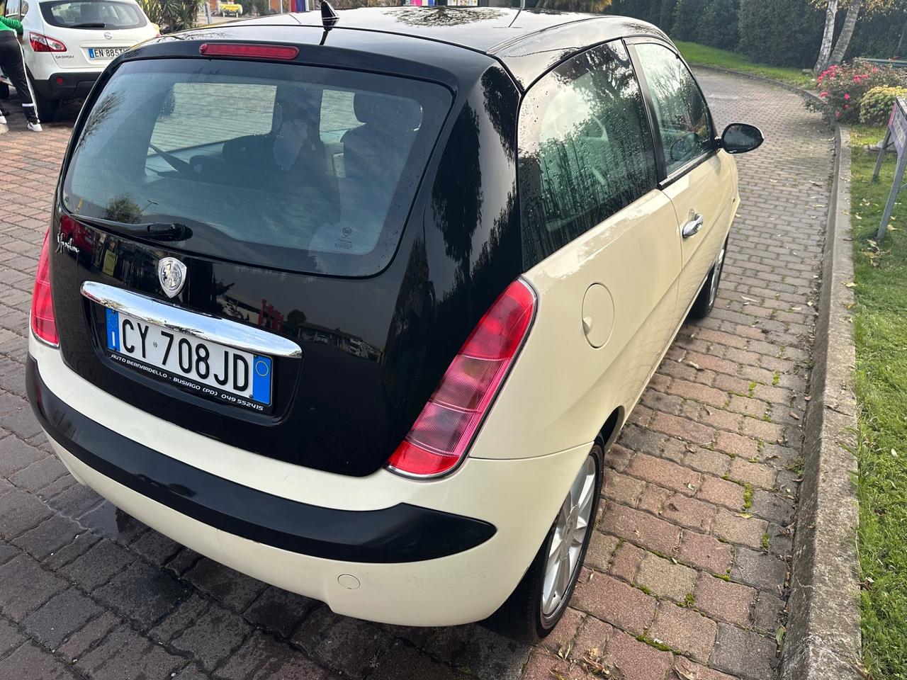 Lancia Ypsilon 1.2 benz GPL 2006 NEOPAT