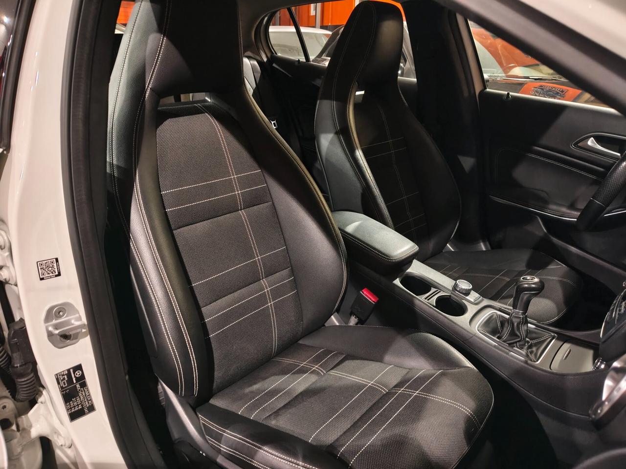 Mercedes GLA 180 UNIPROPRIETARIO SOLO 78000KM!!!