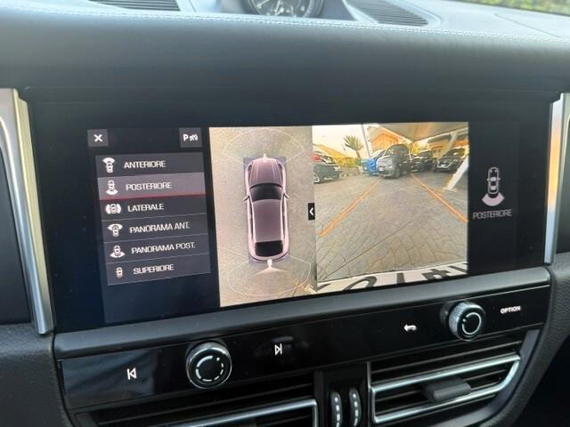 PORSCHE Macan 2.0