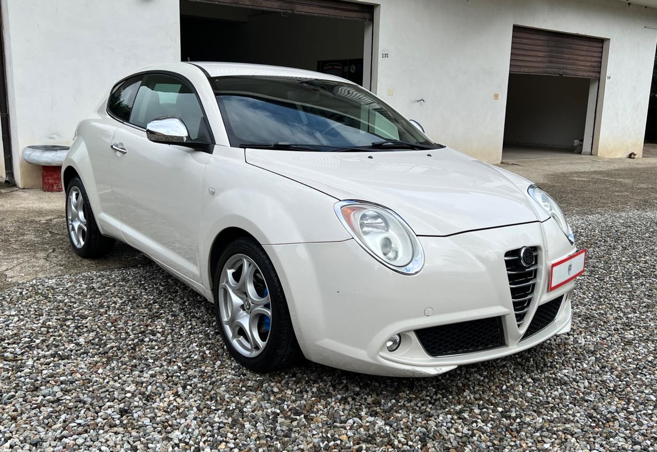 Alfa Romeo MiTo 1.3 JTDm-2 95 CV S&S Distinctive Sport Pack