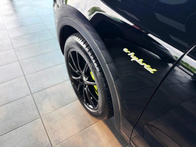 PORSCHE Cayenne 3.0 V6 E-Hybrid *UNIPROP*RADAR*SPORT CHRONO*