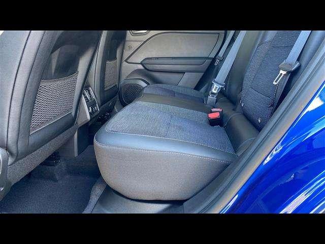 Renault Captur 1.6 E-TECH Hybrid Intens Auto 145cv
